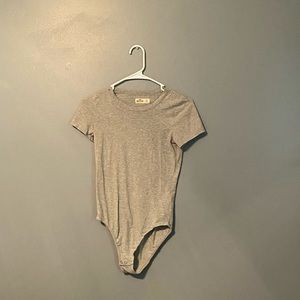 Gray short sleeve bodysuit